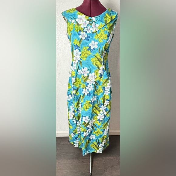 Reef Blue and Green Floral Midi Dress - Picture 1 of 8